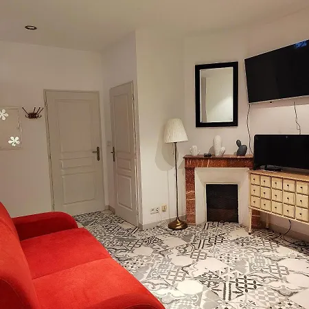 A Terrasse Commune 40 M² Апартаменты