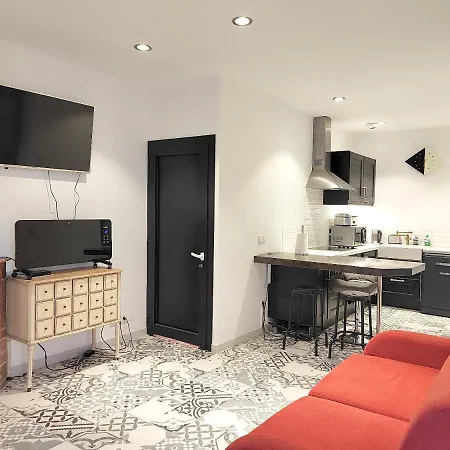 Апартаменты A Terrasse Commune 40 M²
